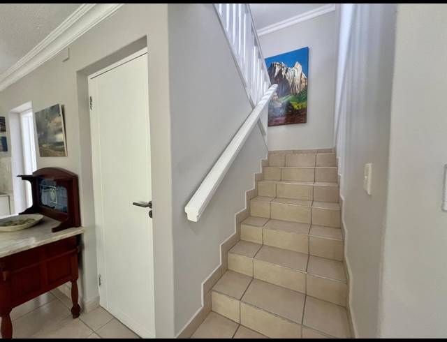 3 BEDROOM HOUSE FOR SALE IN HARTENBOS LANDGOED